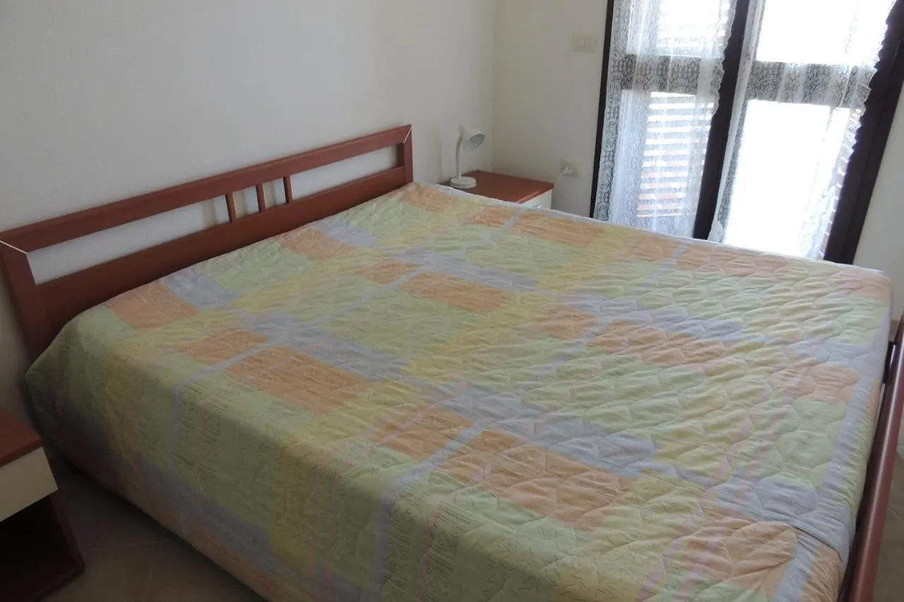 Le Verande Di Isola Rossa Apartament